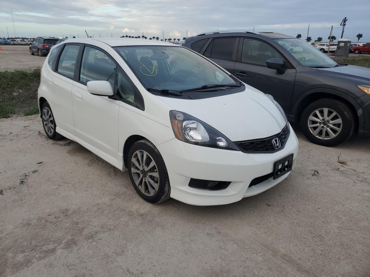2013 Honda Fit - Image 4