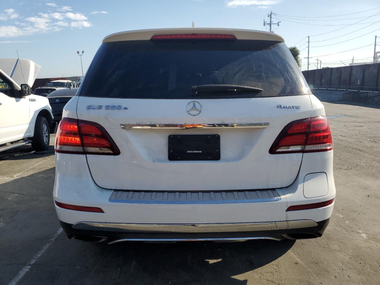 4JGDA6DB9JB120099 2018 Mercedes-Benz Gle 550E 4Matic