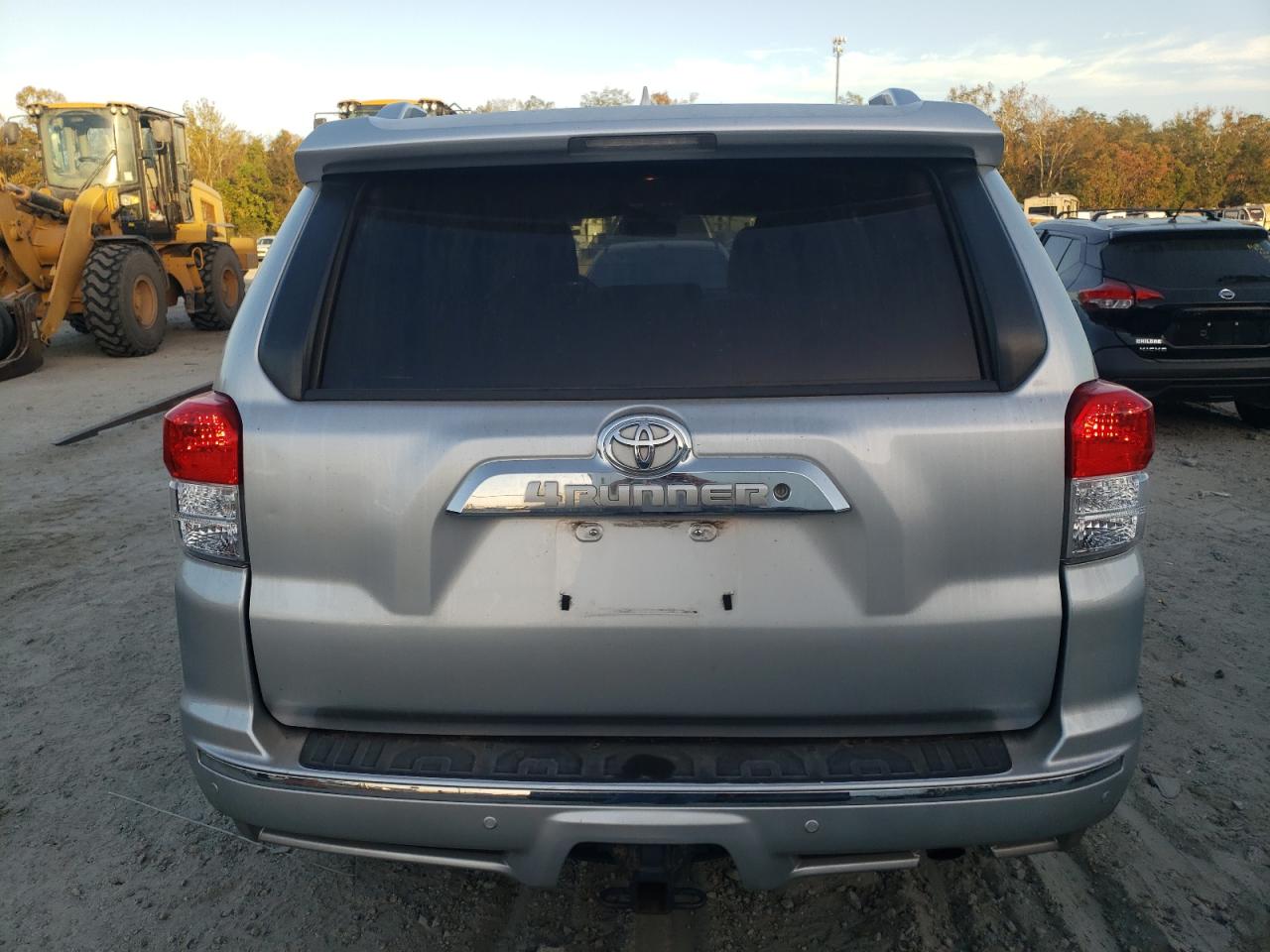 2011 Toyota 4Runner Sr5 VIN: JTEZU5JR8B5019080 Lot: 78351584