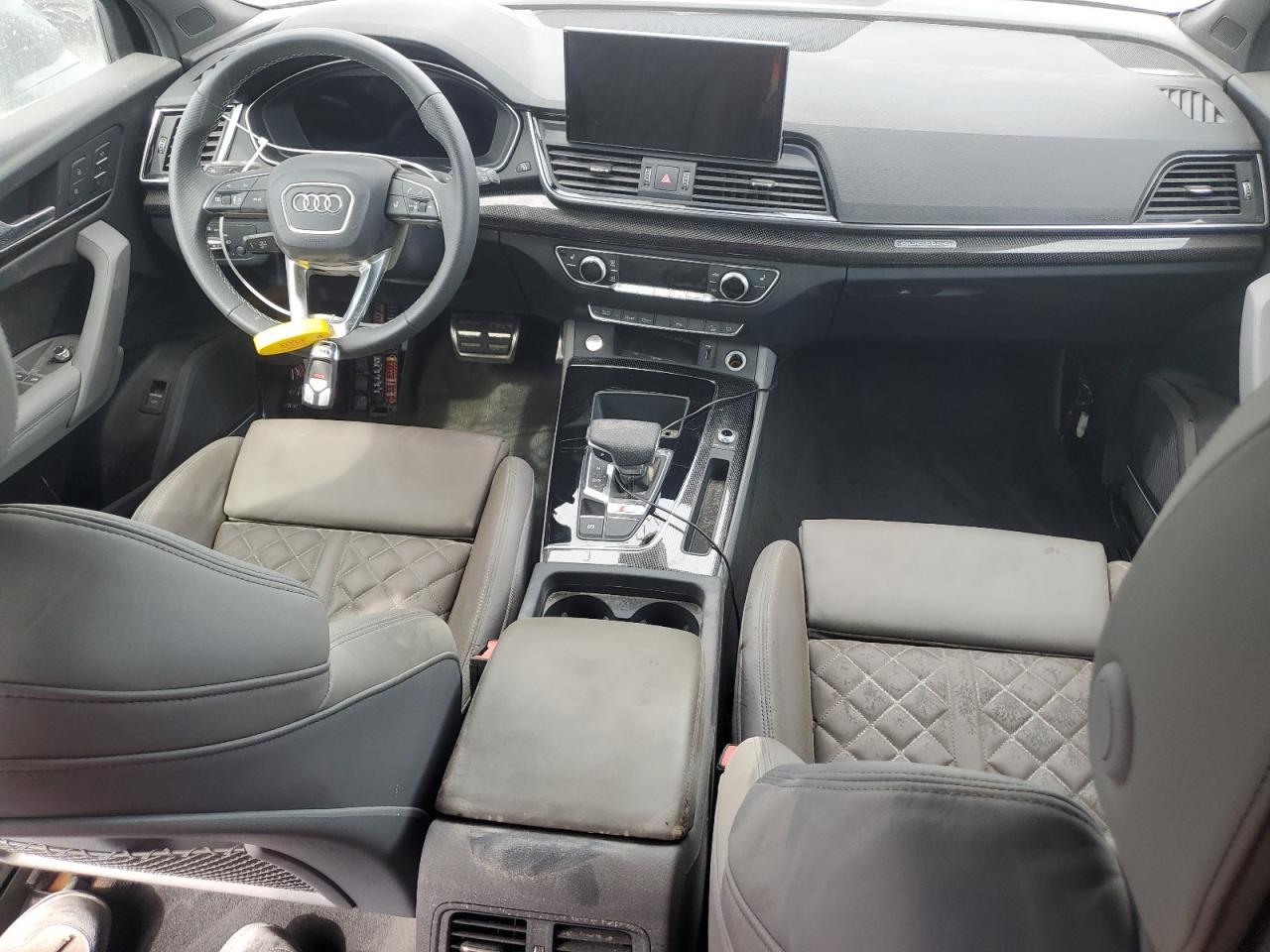 2024 Audi SQ5 - Image 8