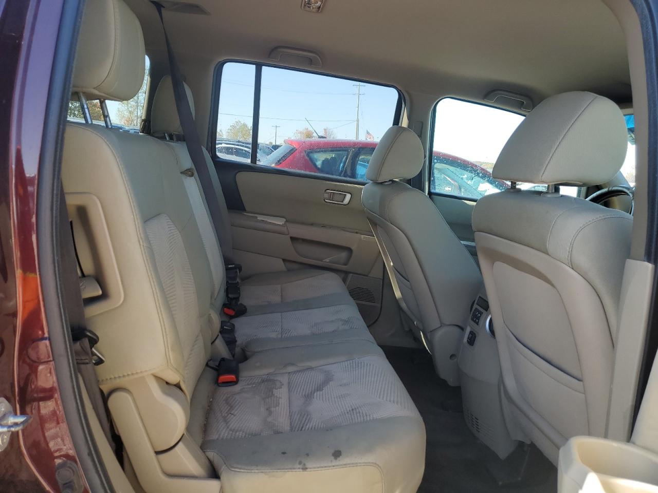 2012 Honda Pilot - Image 11