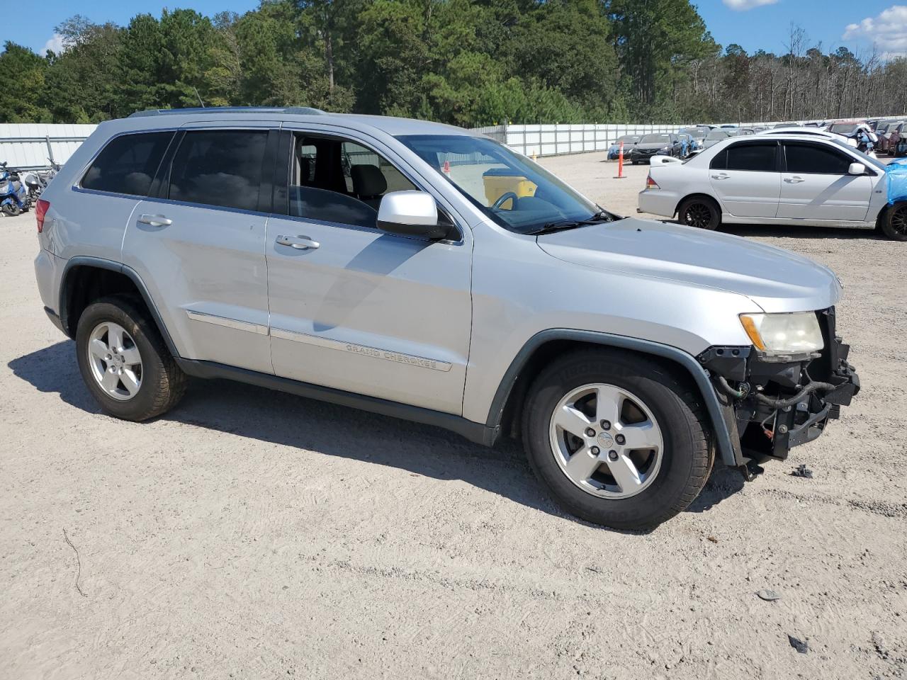 2012 Jeep Grand Cherokee Laredo VIN: 1C4RJEAG5CC305154 Lot: 74187344