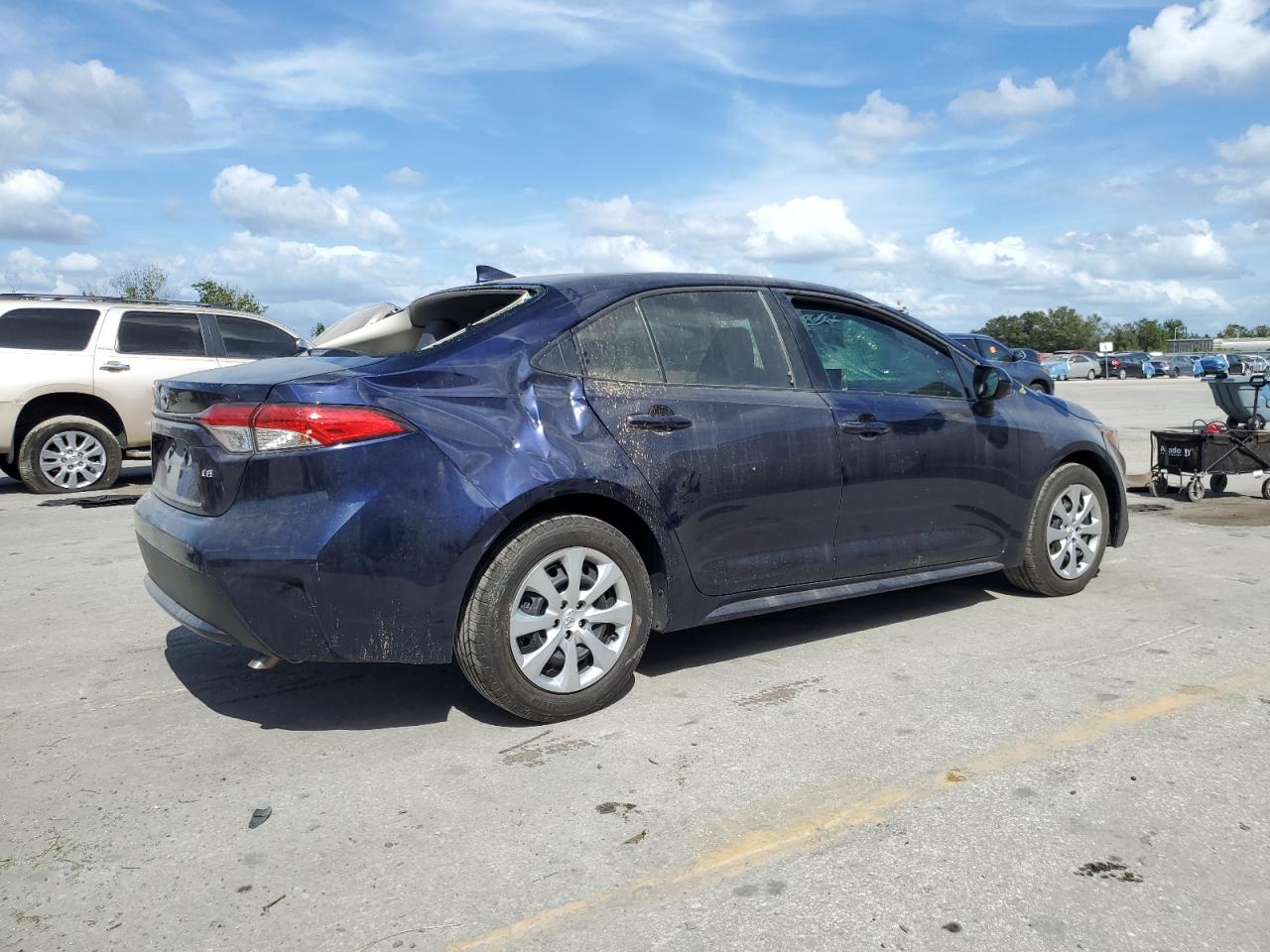 2021 Toyota Corolla - Image 3