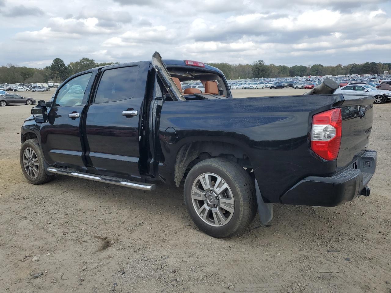 2014 Toyota Tundra - Image 2