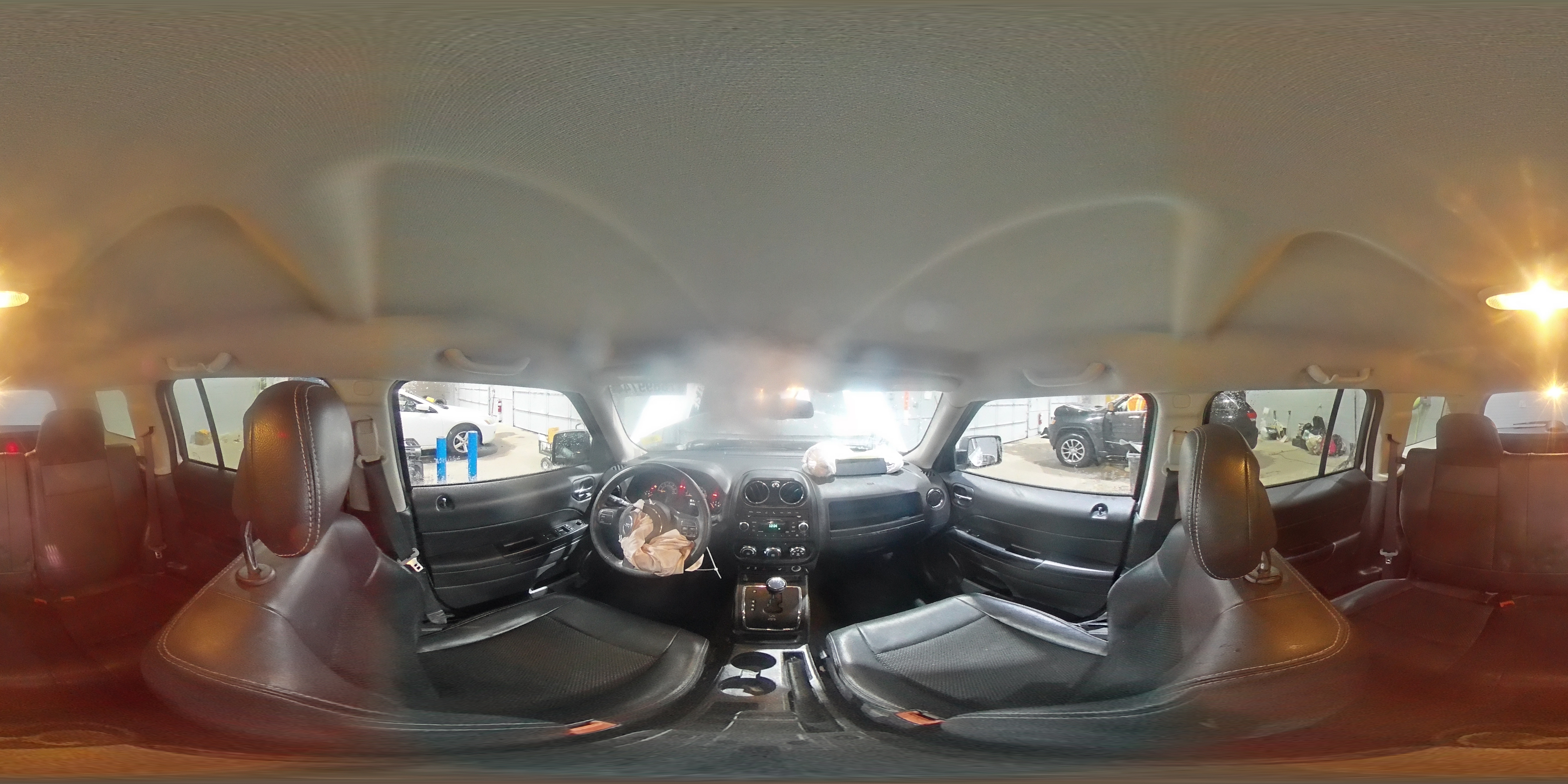 2016 Jeep Liberty (Patriot) - Image 16