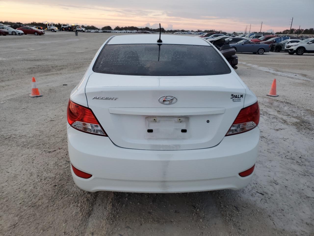 2012 Hyundai Accent Gls VIN: KMHCU4AE3CU194745 Lot: 78142814