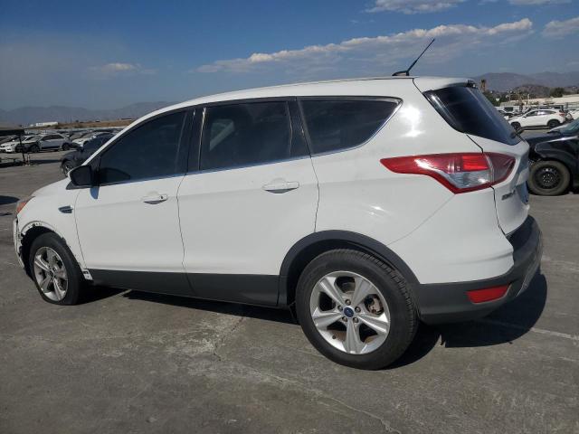  FORD ESCAPE 2016 Белый