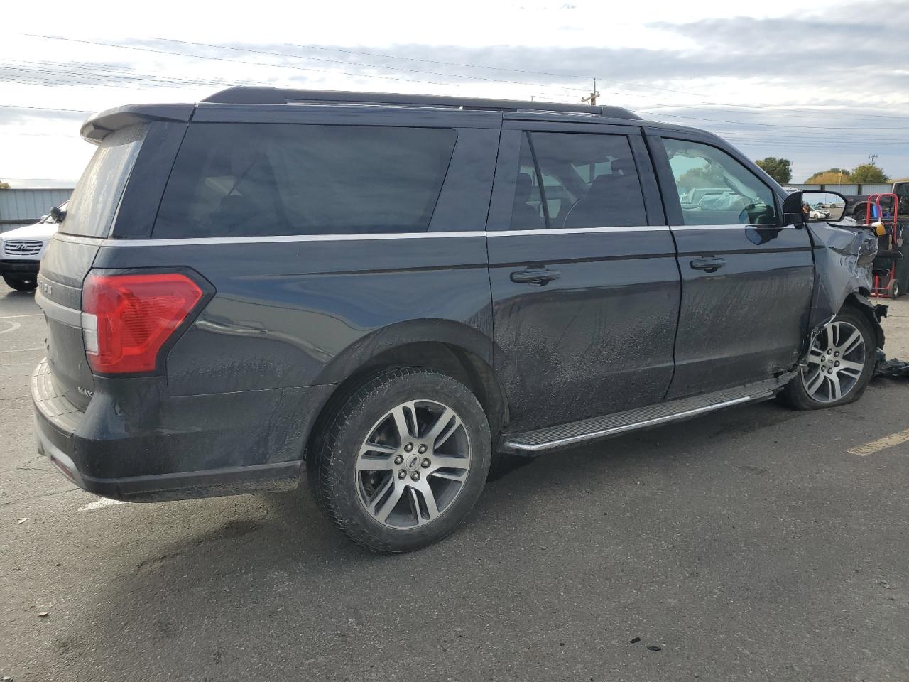 2022 Ford Expedition - Image 3