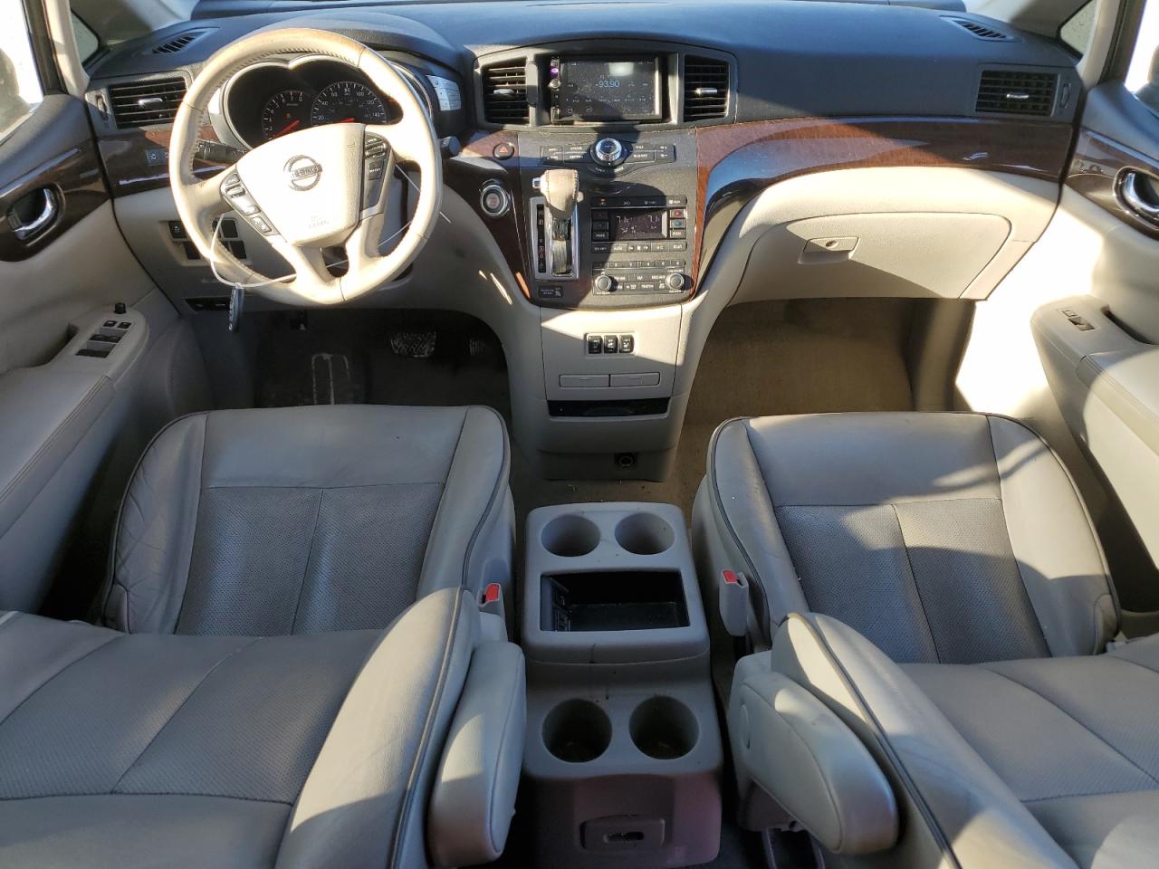 2013 Nissan Quest - Image 8