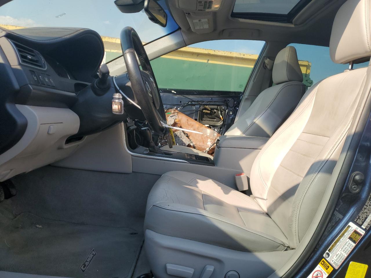 2016 Toyota Camry - Image 7