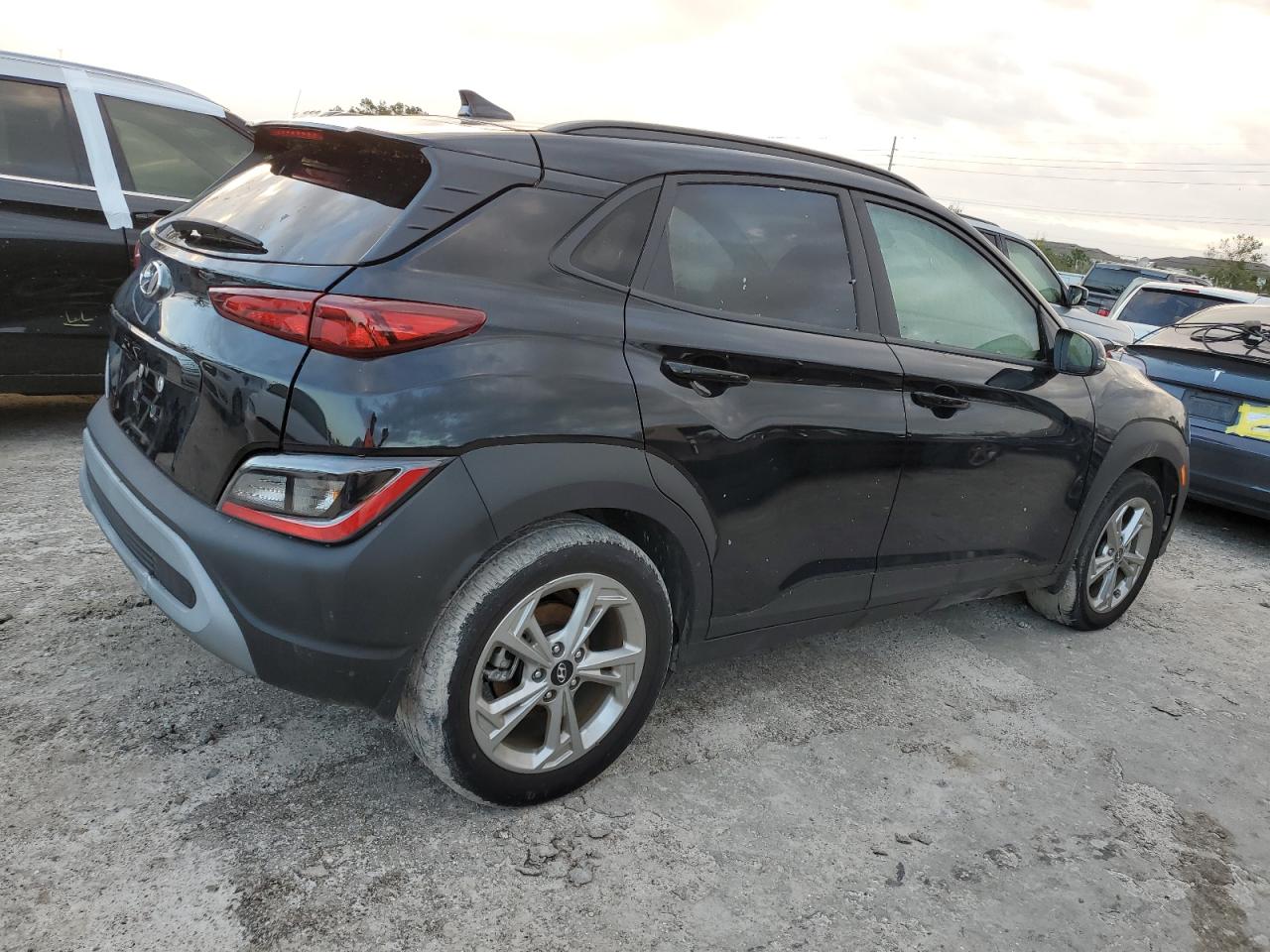 2023 Hyundai Kona - Image 3