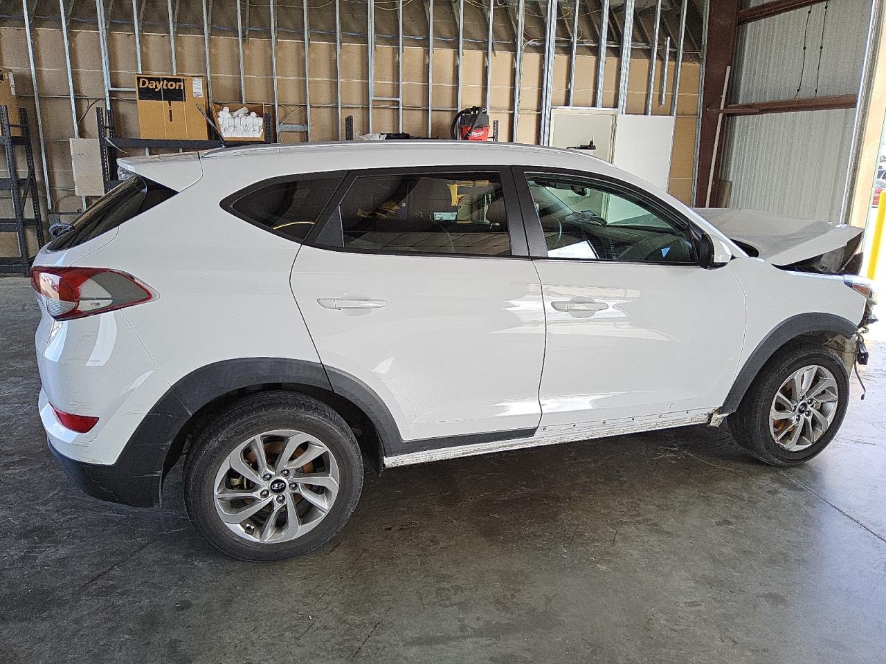 2016 Hyundai Tucson - Image 3
