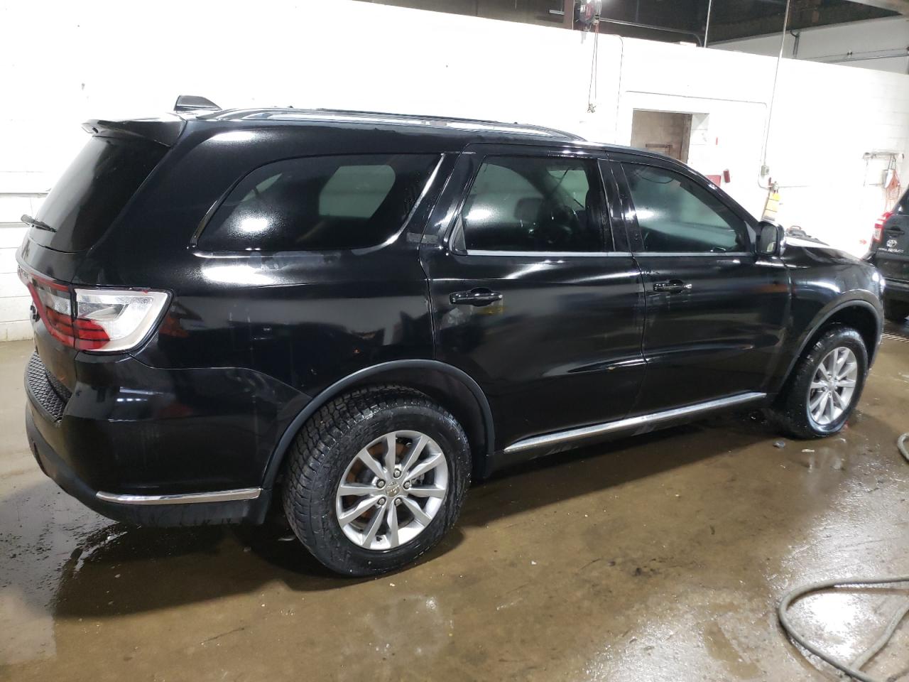 2017 Dodge Durango - Image 3