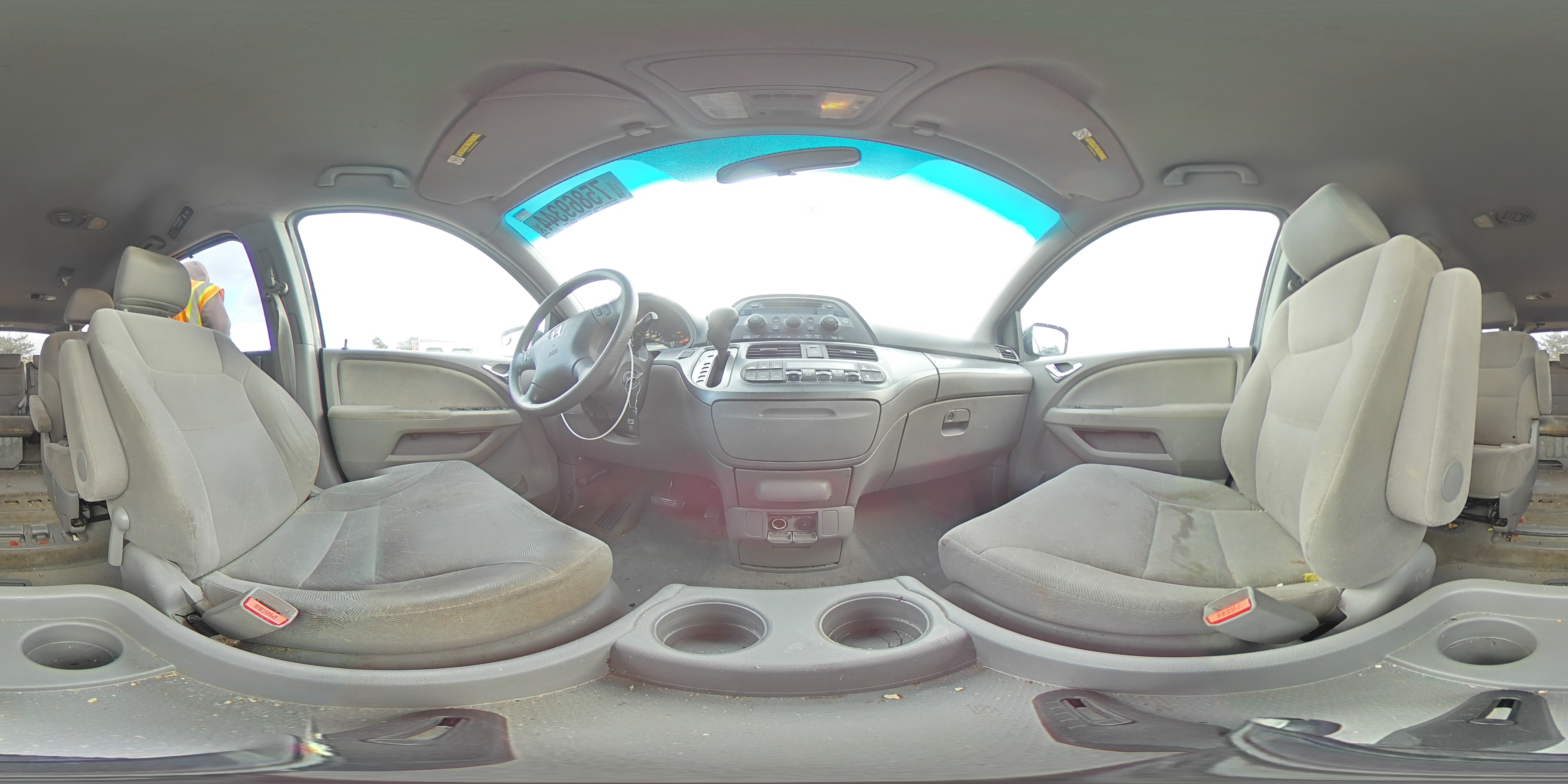 2010 Honda Odyssey - Image 13