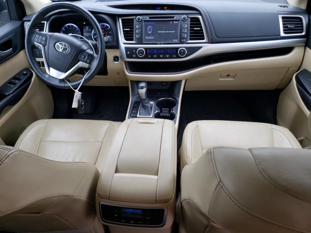 2015 Toyota Highlander - Image 8