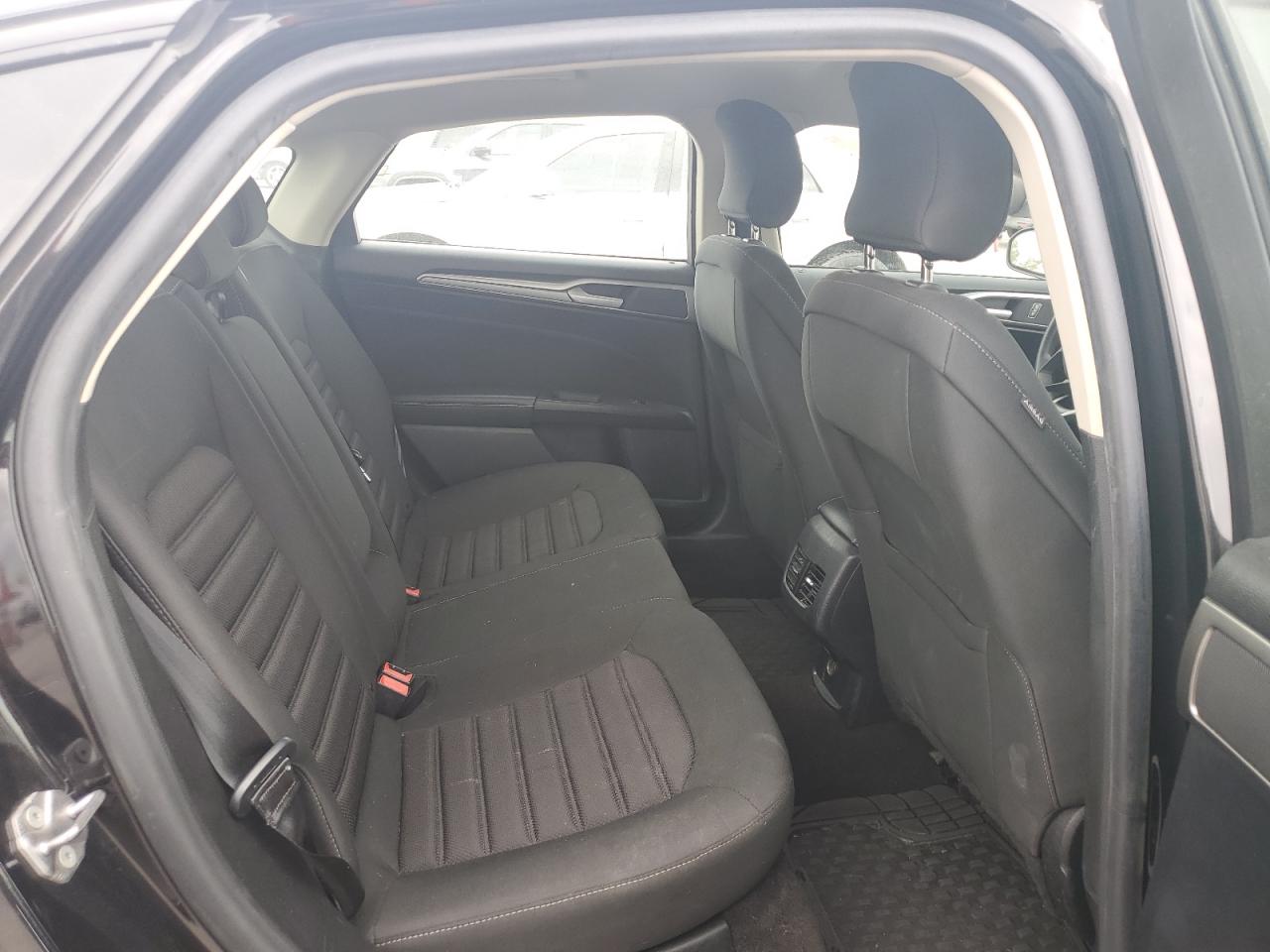 2019 Ford Fusion - Image 10