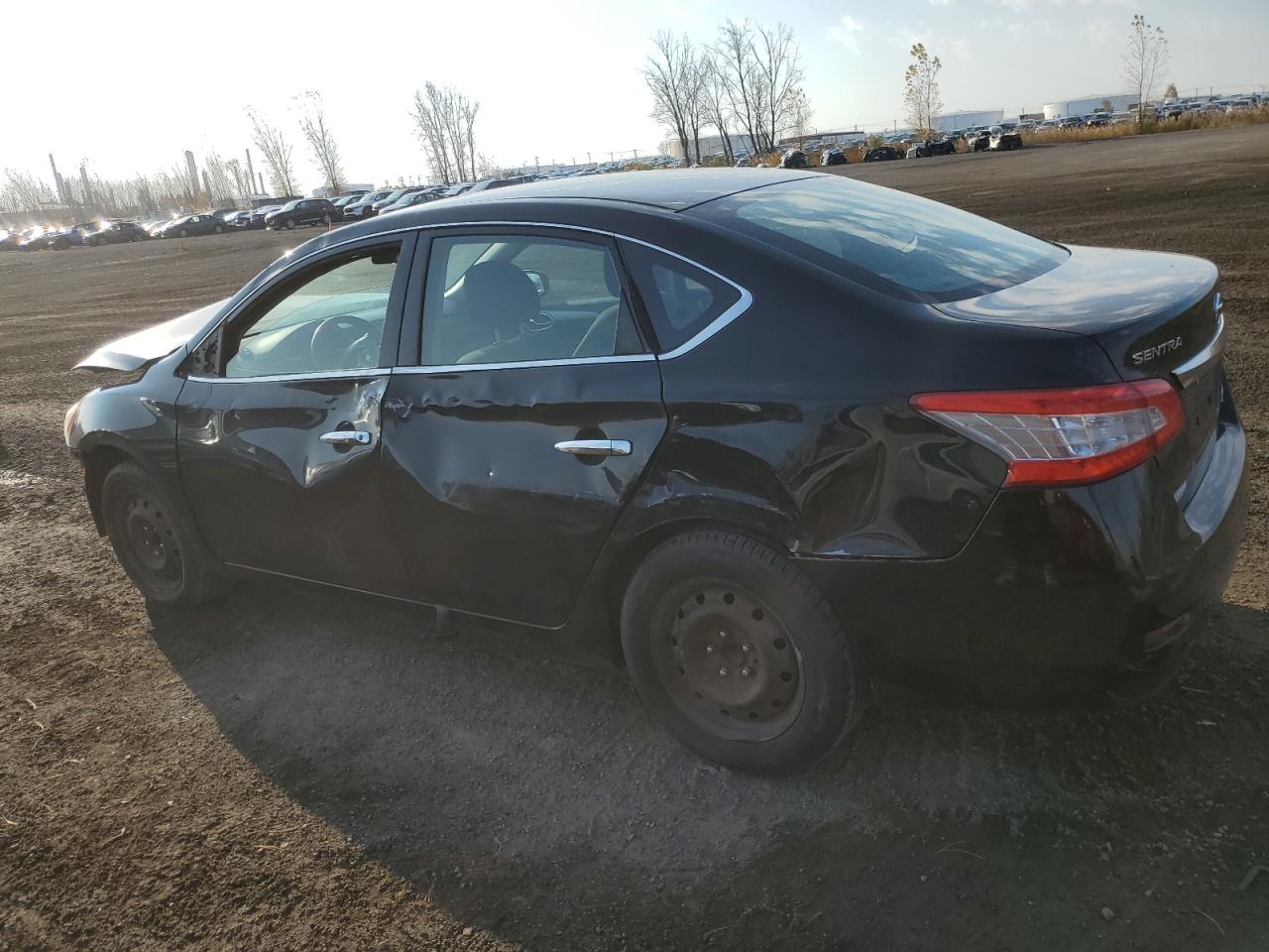 2014 Nissan Sentra - Image 2