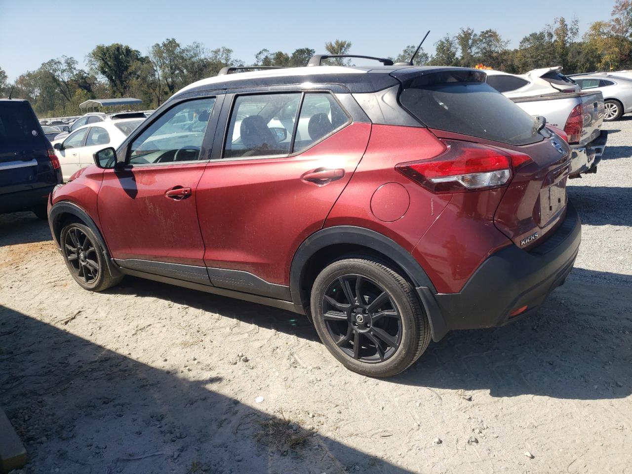 2019 Nissan Kicks - Image 2