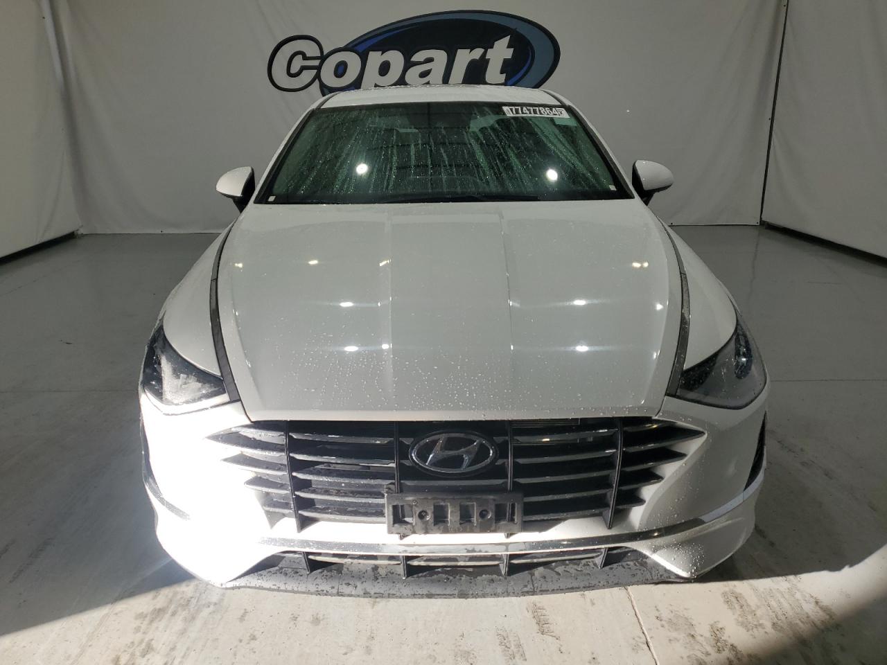 2022 Hyundai Sonata - Image 5