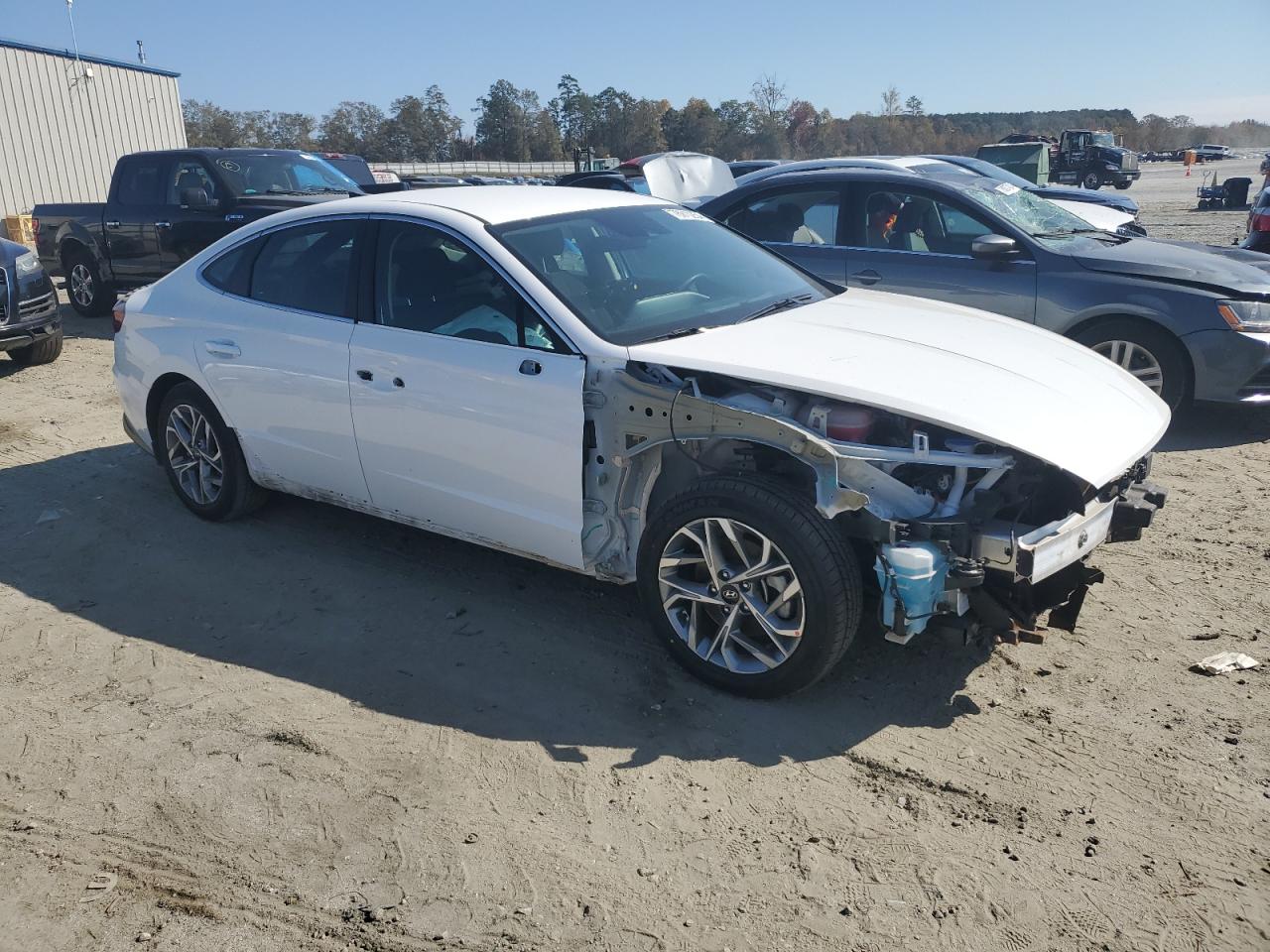 2023 Hyundai Sonata - Image 4