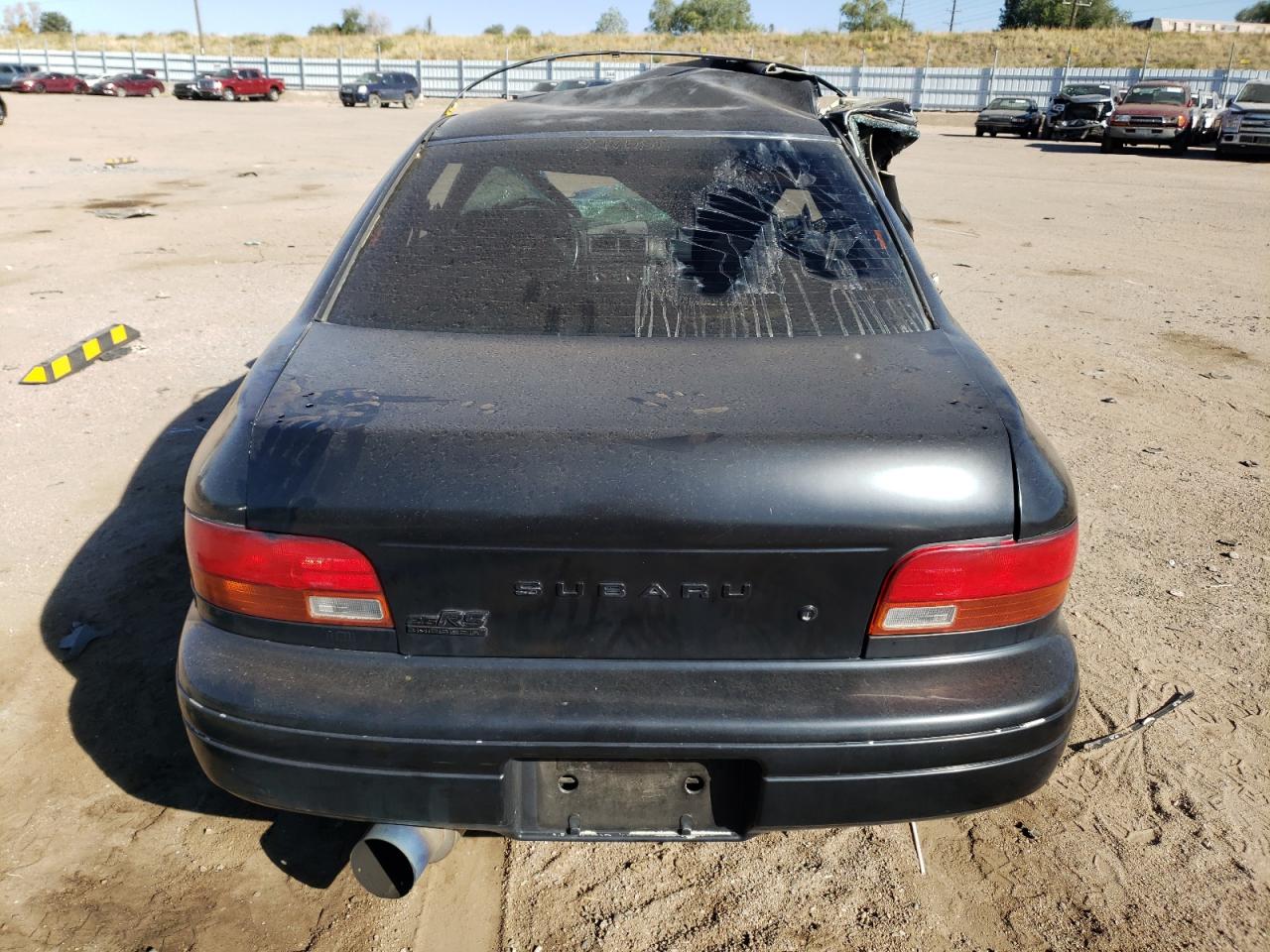 1998 Subaru Impreza L VIN: JF1GM4353WG402795 Lot: 76124484