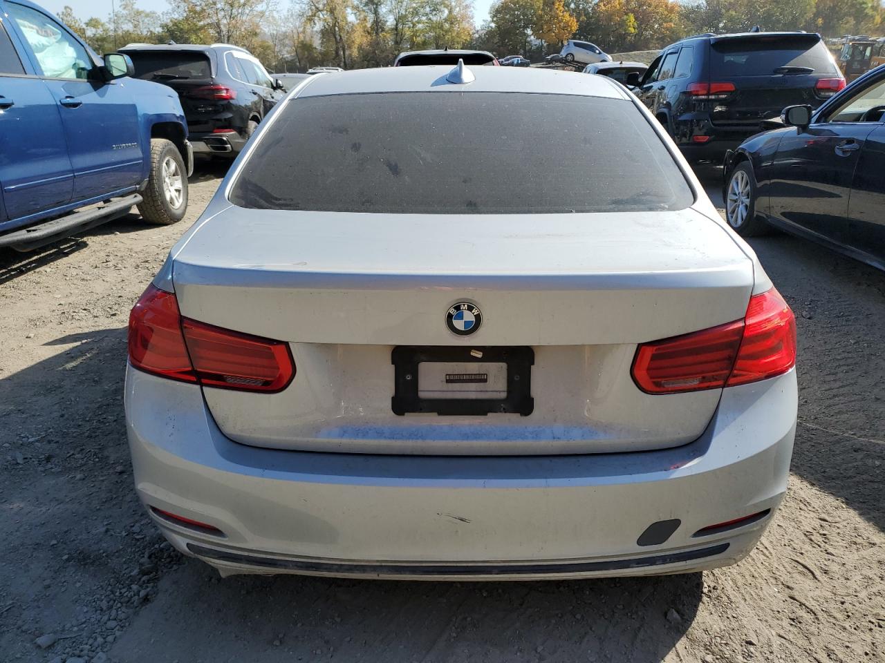 2018 BMW 330 Xi VIN: WBA8D9G59JNU70882 Lot: 76917934