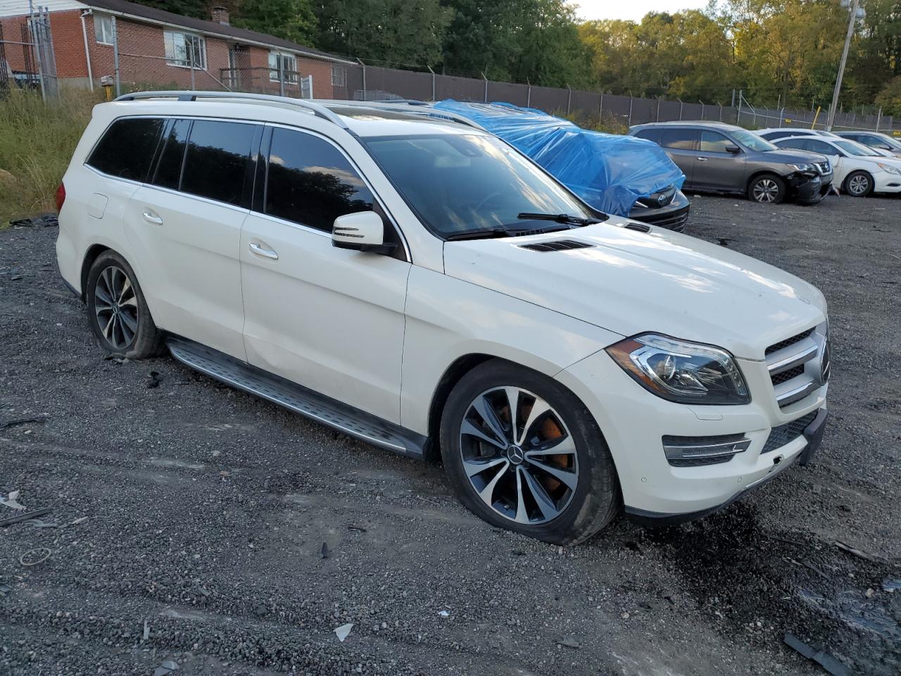 VIN 4JGDF7CE8DA212009 2013 MERCEDES-BENZ GL-CLASS no.4