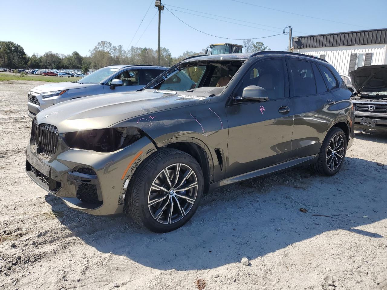 5UXCR6C01N9M37380 2022 BMW X5 - Image 1