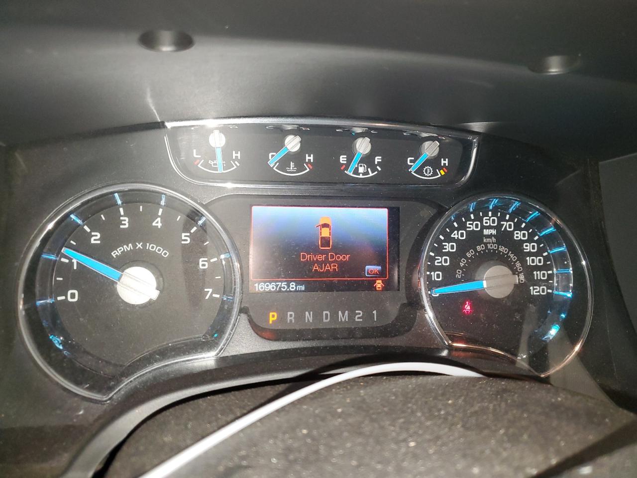 2014 Ford F-150 - Image 9