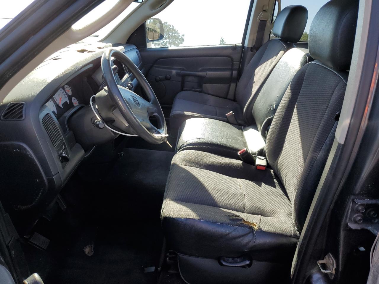 2003 Dodge Ram 1500 St VIN: 1D7HA18D83J658599 Lot: 77242164