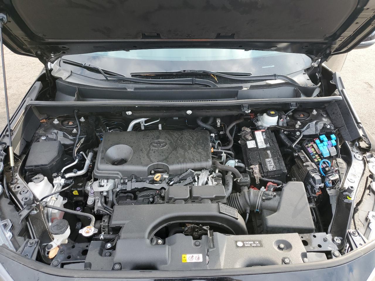 2T3G1RFV1LW097633 2020 Toyota Rav4 Le