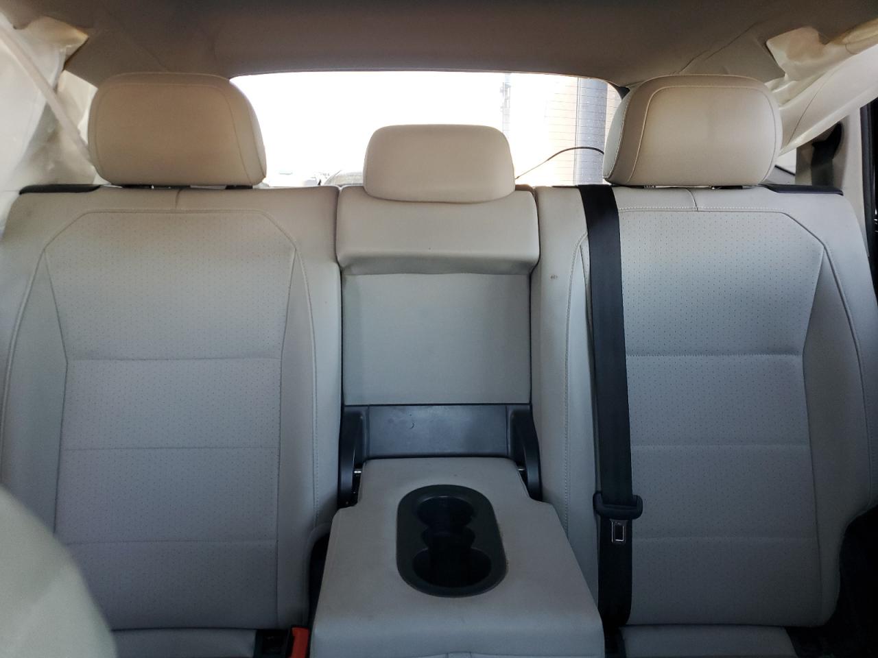 2019 Volkswagen Tiguan - Image 10
