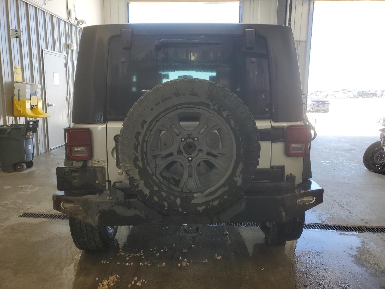 2007 Jeep Wrangler X VIN: 1J4GA39157L116080 Lot: 73924794