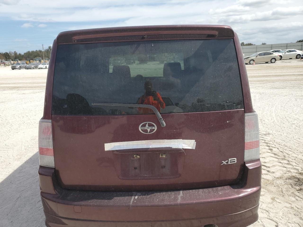 2004 Toyota Scion Xb VIN: JTLKT324740152594 Lot: 76927864