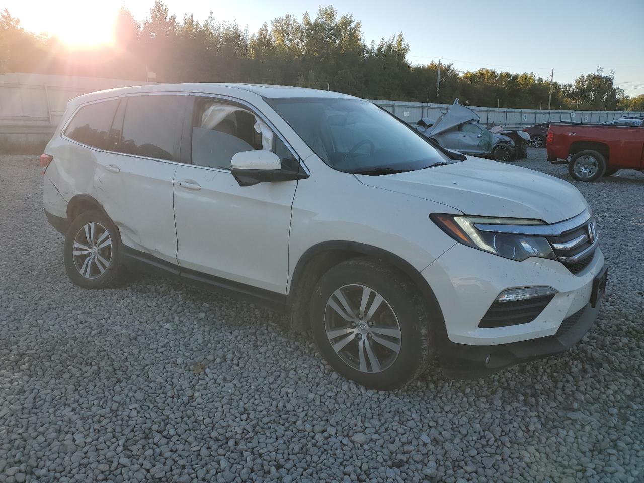 2017 Honda Pilot - Image 4