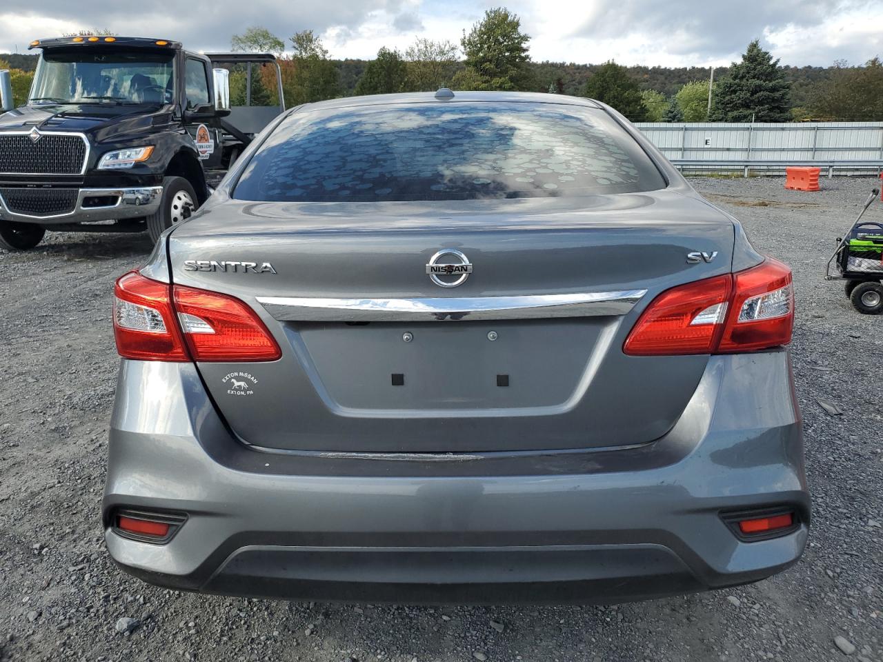 3N1AB7AP8KY437193 2019 Nissan Sentra S