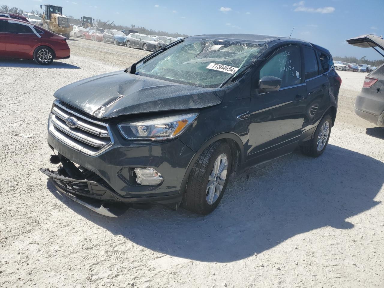 1FMCU9GD8KUC18371 2019 Ford Escape Se