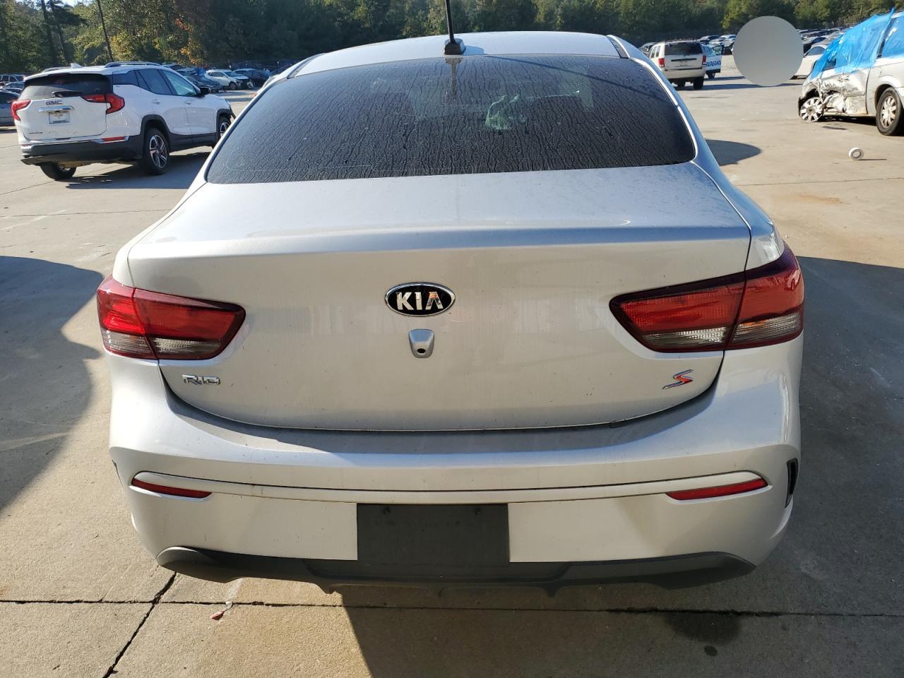 2021 Kia Rio - Image 6
