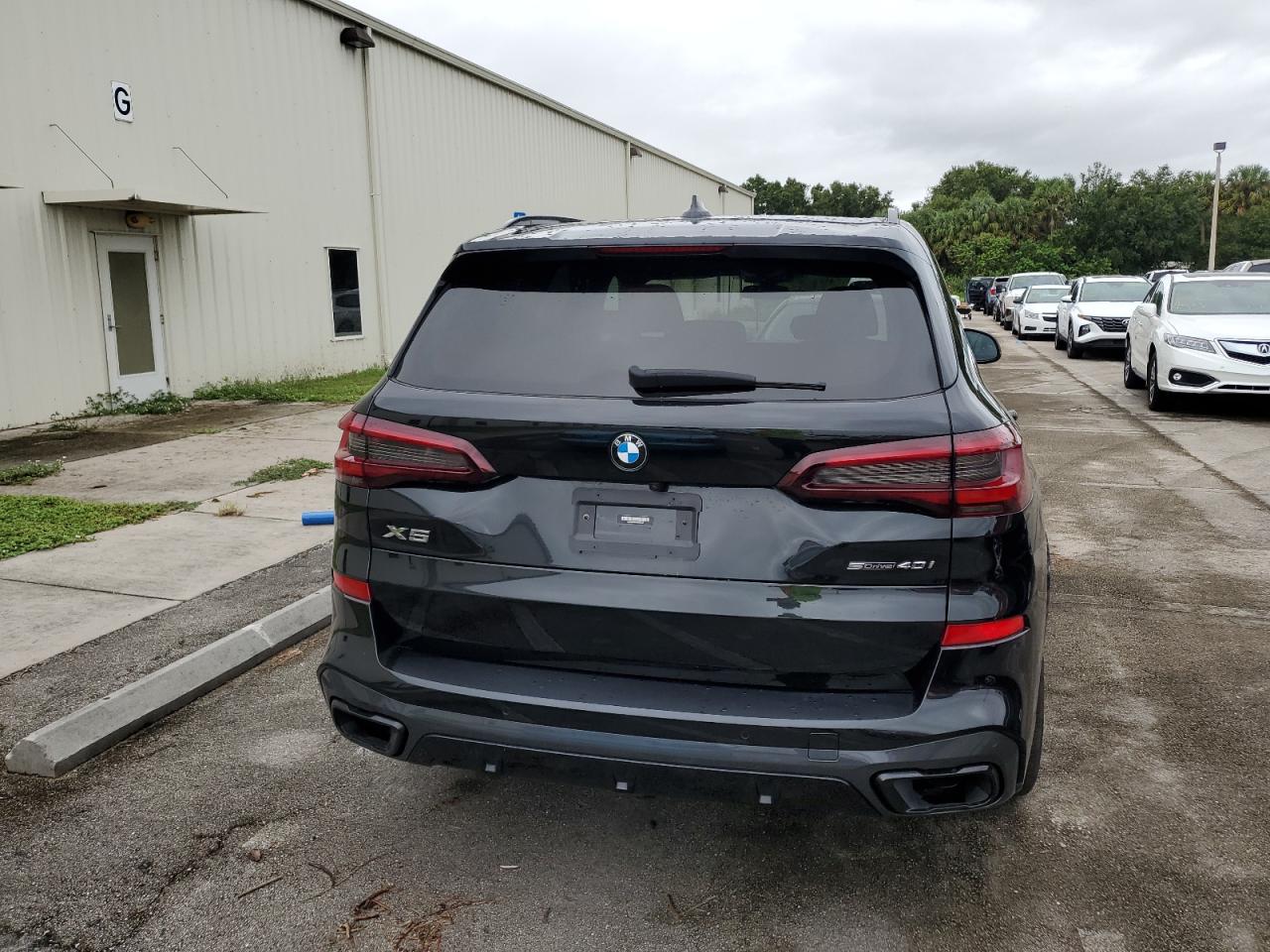 5UXCR4C09N9N06322 2022 BMW X5 Sdrive 40I