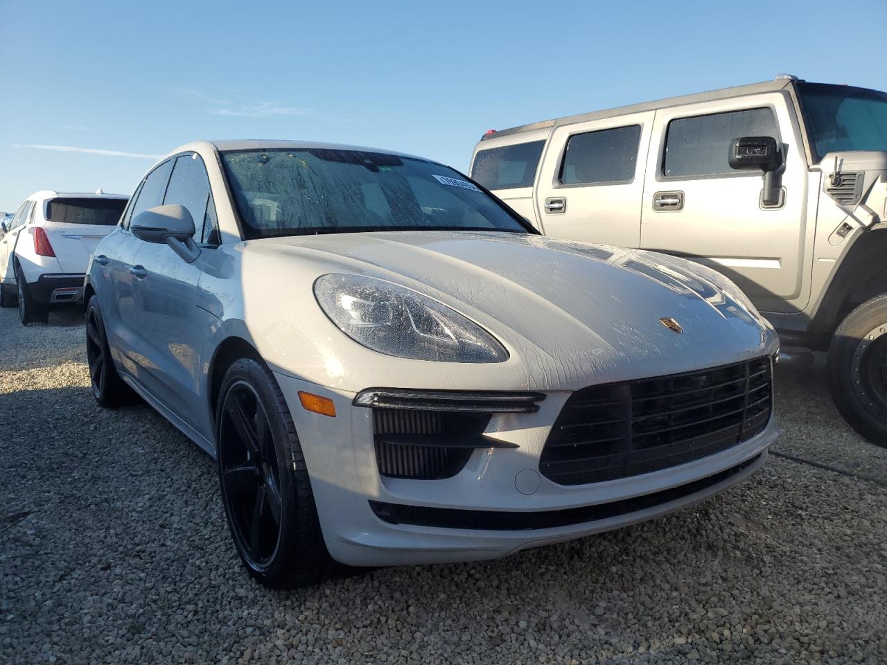 VIN WP1AF2A57LLB60922 2020 PORSCHE MACAN no.4