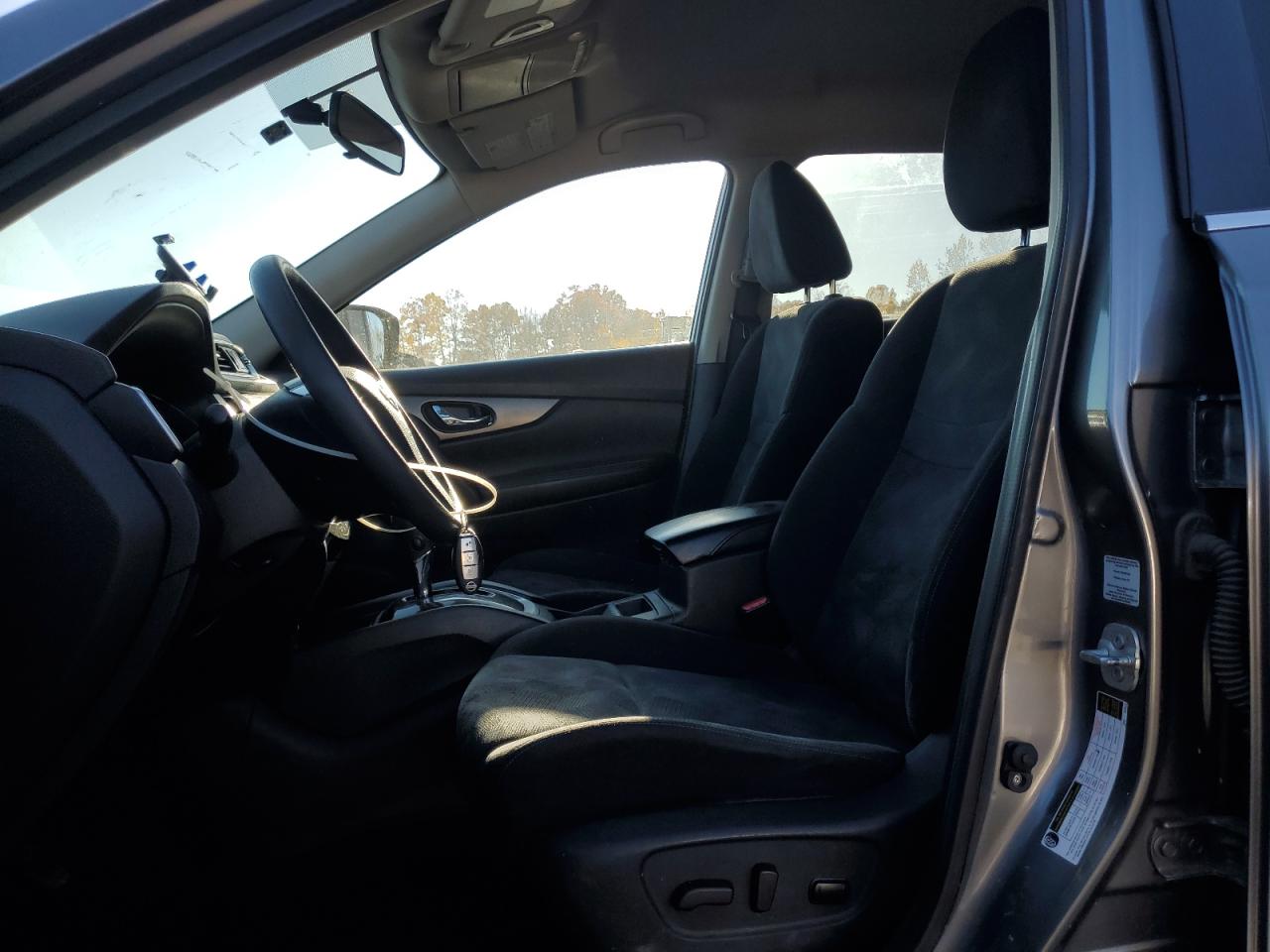 2015 Nissan Rogue - Image 7