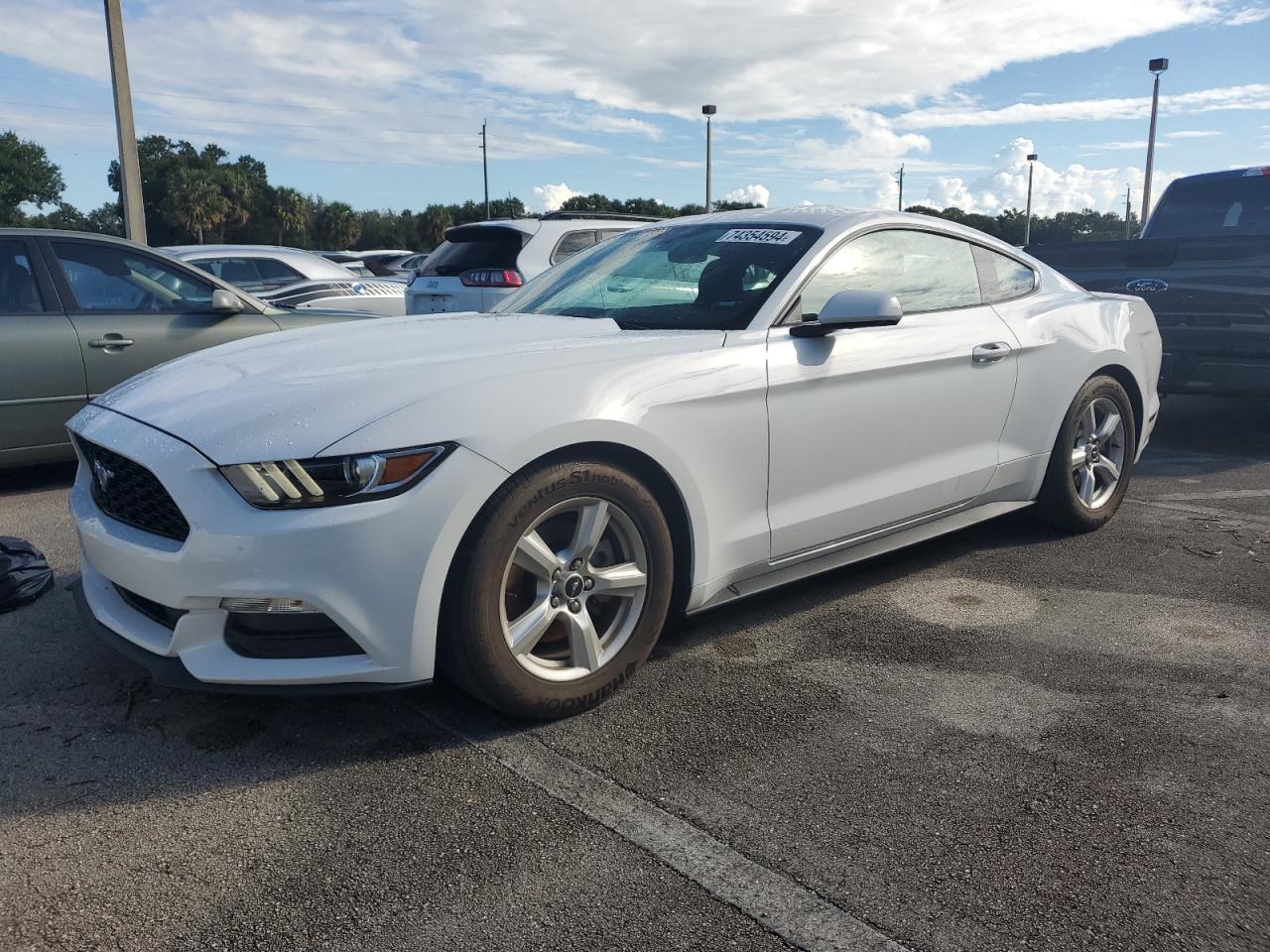 1FA6P8AM7H5270661 2017 FORD MUSTANG - Image 1