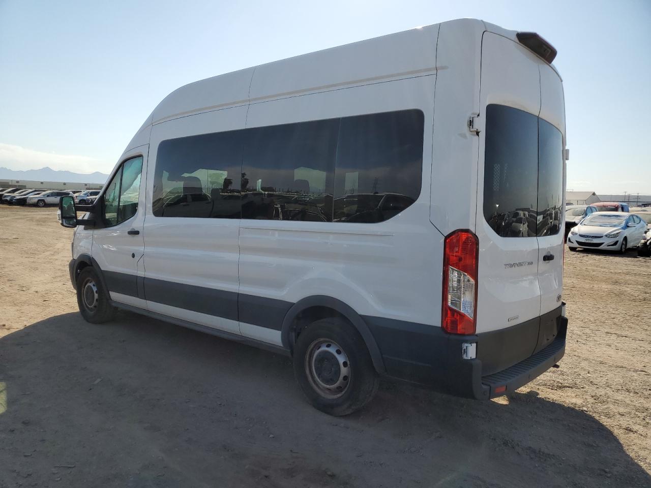 2022 Ford Transit - Image 2