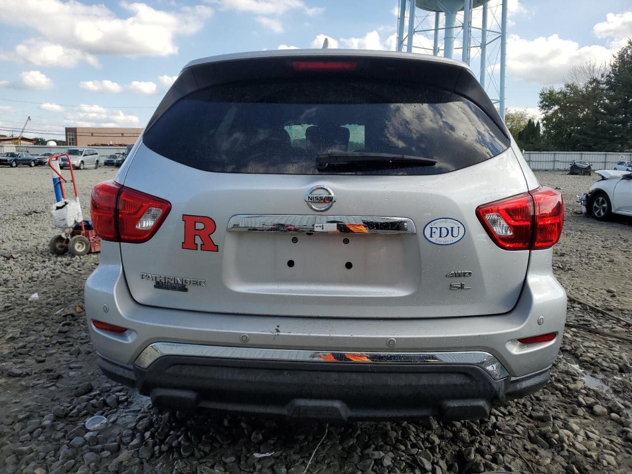 2019 Nissan Pathfinder S VIN: 5N1DR2MM7KC589285 Lot: 73894744