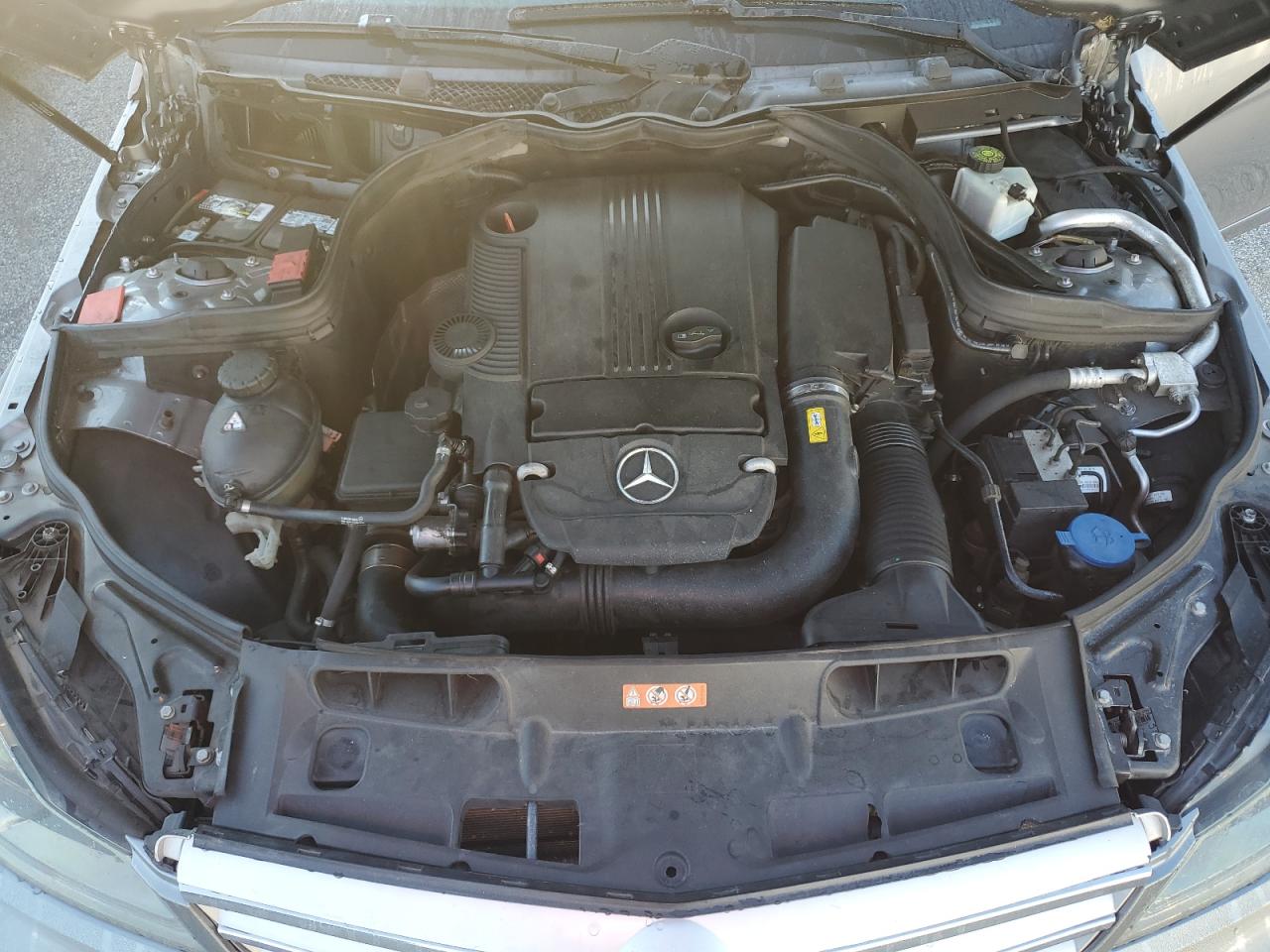 WDDGF4HB2EA924277 2014 Mercedes-Benz C 250