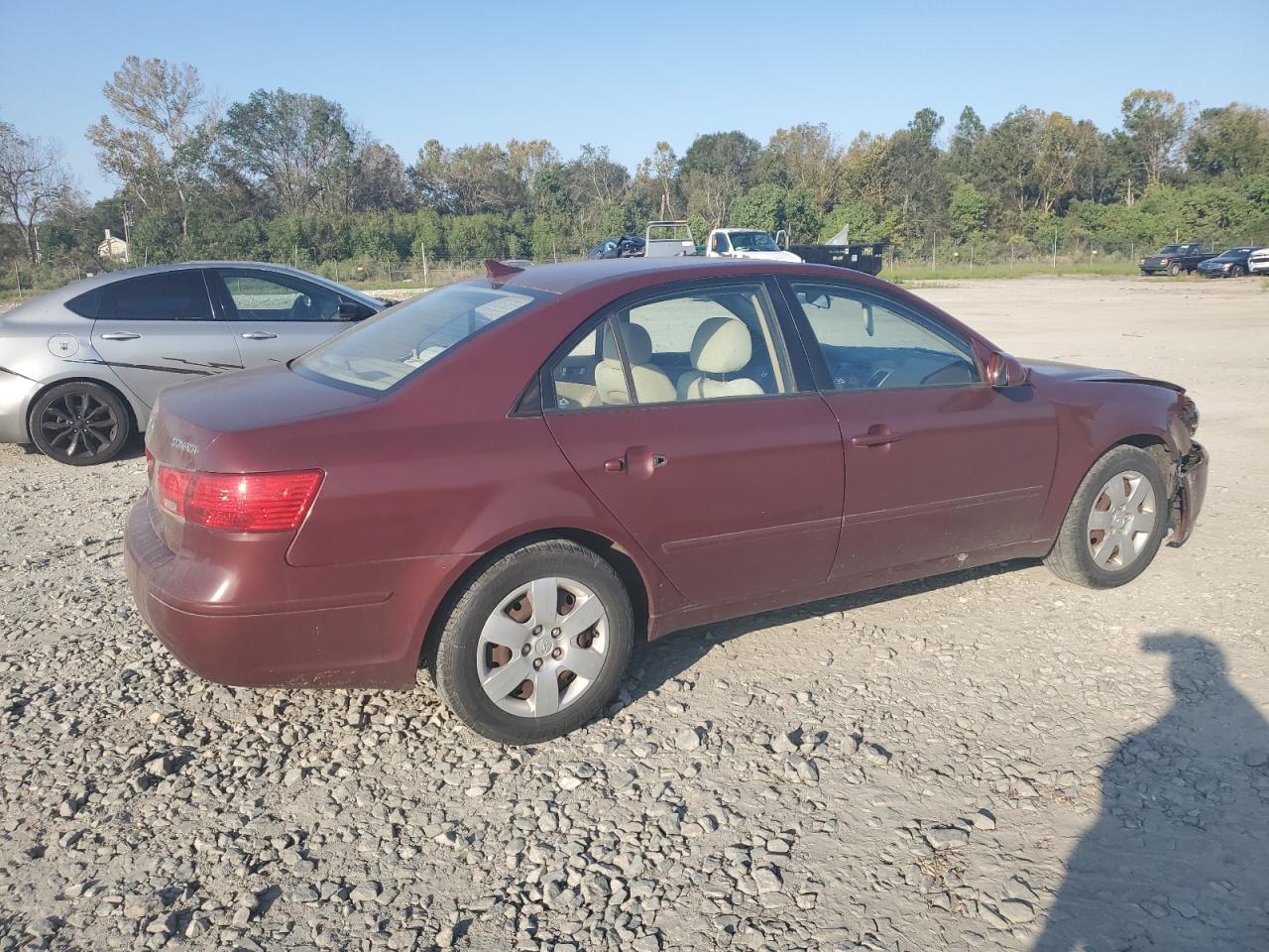 2009 Hyundai Sonata - Image 3