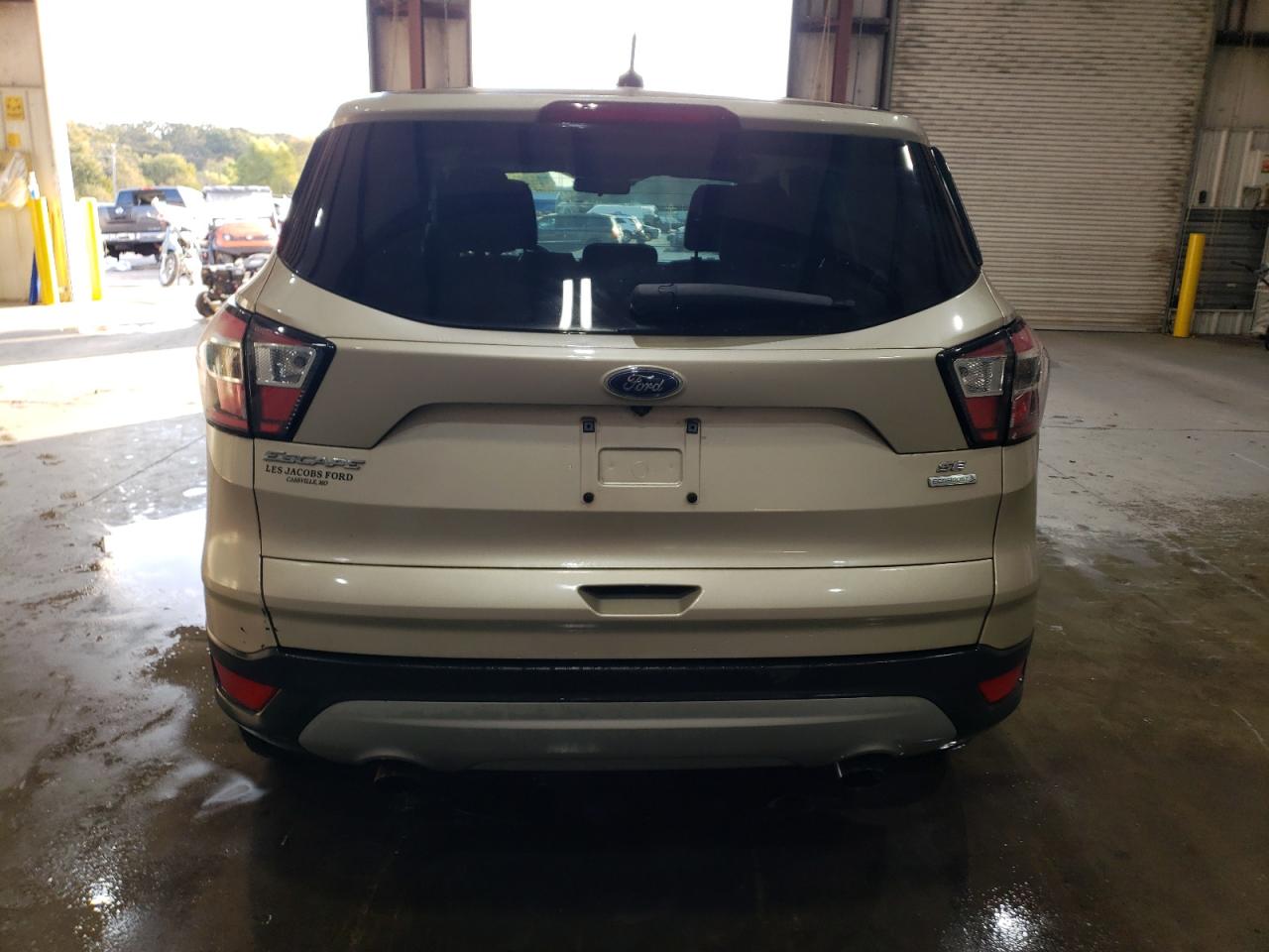 2017 Ford Escape Se VIN: 1FMCU0G97HUF10447 Lot: 74360334