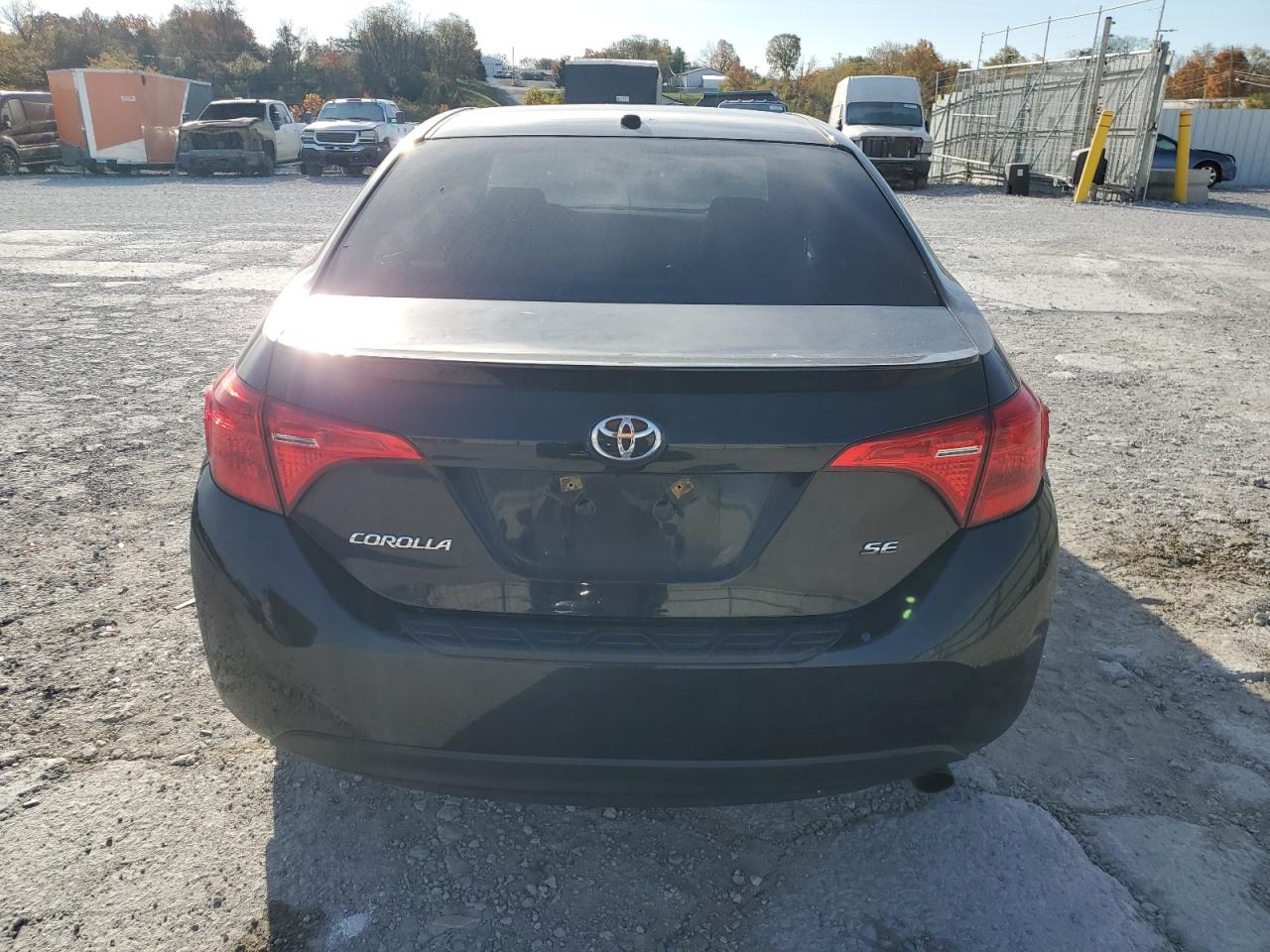 2018 Toyota Corolla L VIN: 2T1BURHE3JC045524 Lot: 77999324