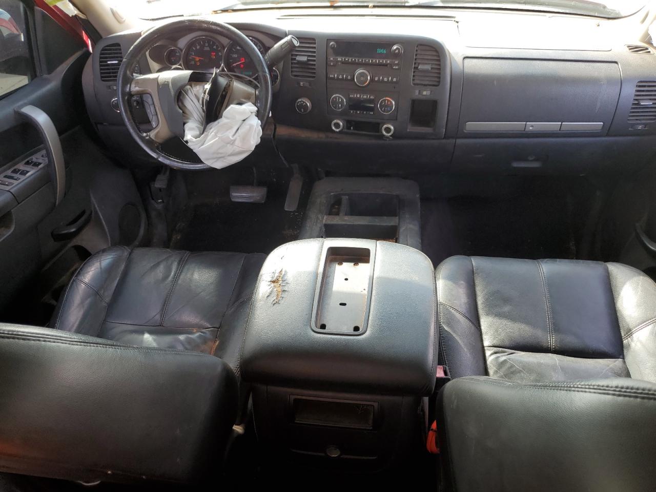 2011 GMC Sierra - Image 8