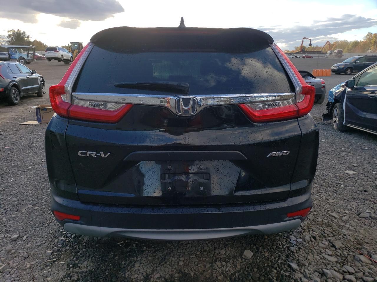 2019 Honda Cr-V Lx VIN: 2HKRW6H36KH206405 Lot: 76298704